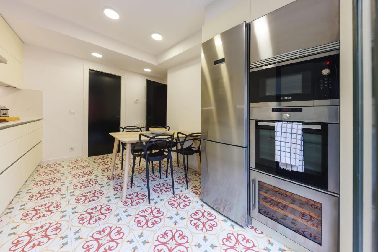 Apartamento Bravissimo Cort Reial Palau, Duplex Penthouse *