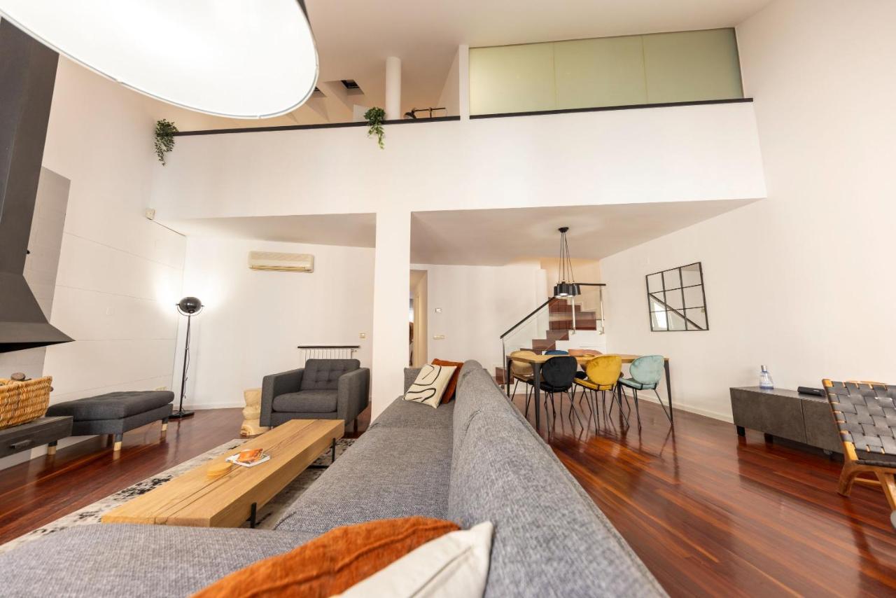 Bravissimo Cort Reial Palau, Duplex Penthouse Apartamento